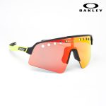 Oakley Sutro Sports Sunglasses Orage & Neon – UV Protection with 3 Interchangeable Lenses - Image 2