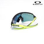 Oakley Sutro Sports Sunglasses Orage & Neon – UV Protection with 3 Interchangeable Lenses - Image 4